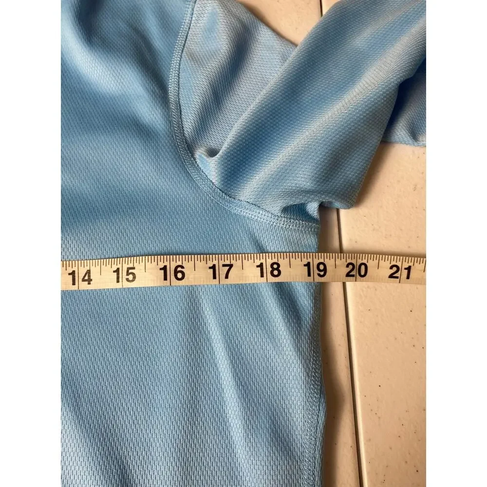 Nike Light Blue Waffle Texture Long Sleeve Athletic Top Women's Size Medium